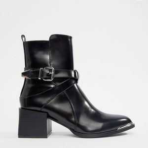 UNWORN badass patent PU western-vibe boots!